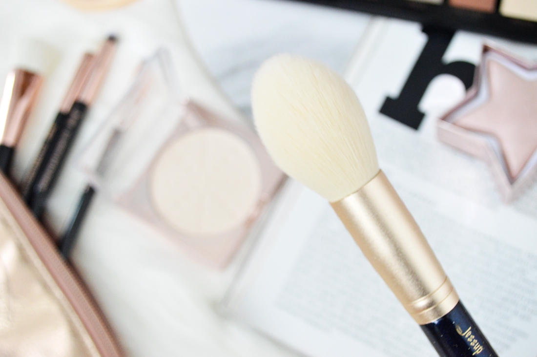 pędzel do pudru jessup